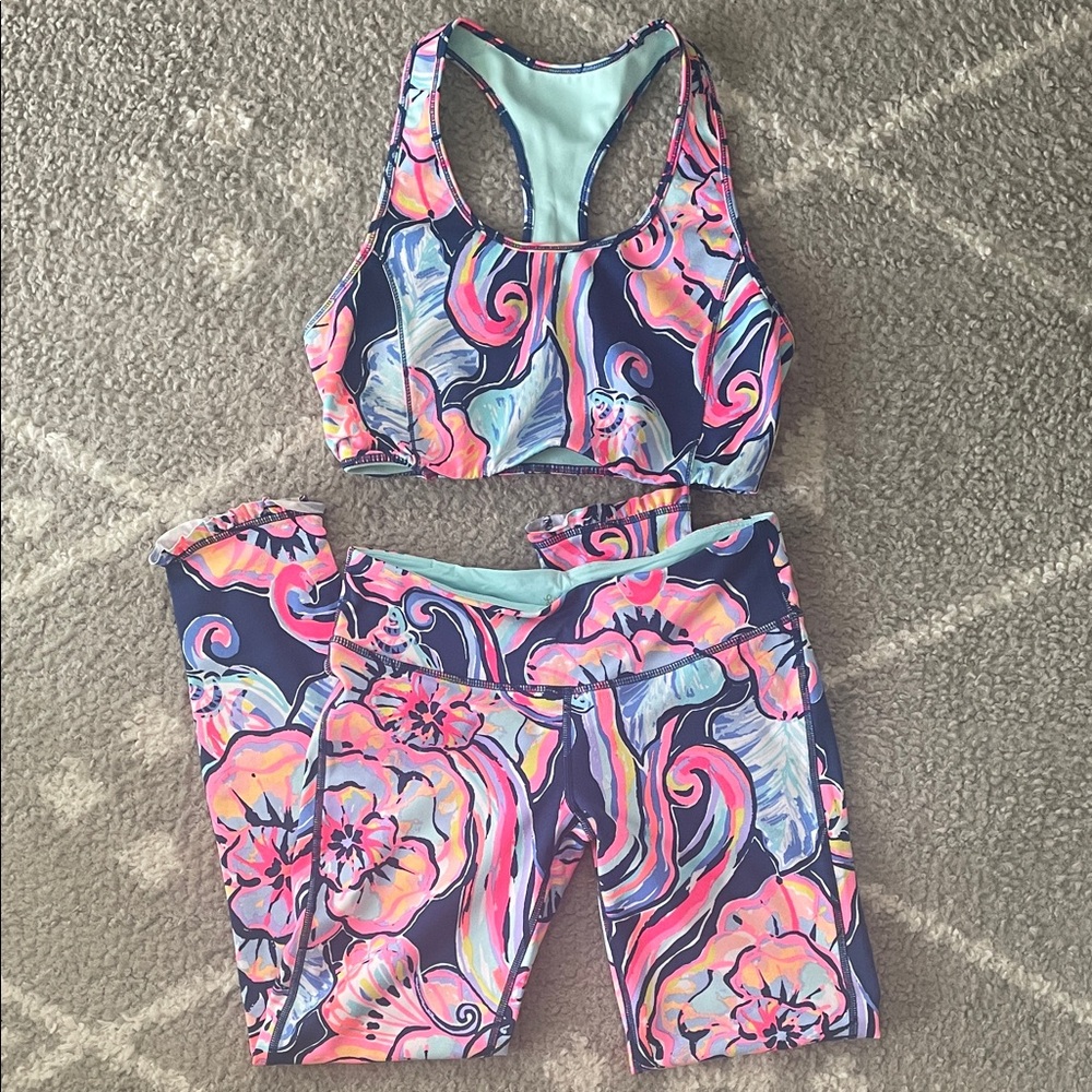 Lilly Pulitzer Luxletic Set in Nauti Navy Boho Bateau